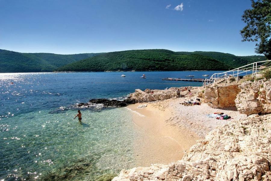 Artapart Z Apartment Rabac